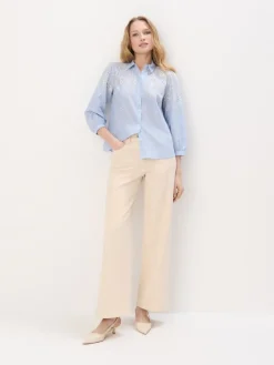 MOHITO Bawełniana błękitna koszula z haftem bu0142u0119kitny Outlet