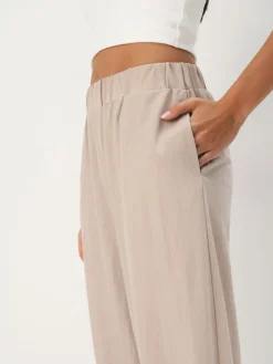 MOHITO Beżowe spodnie wide leg beu017cowy Online