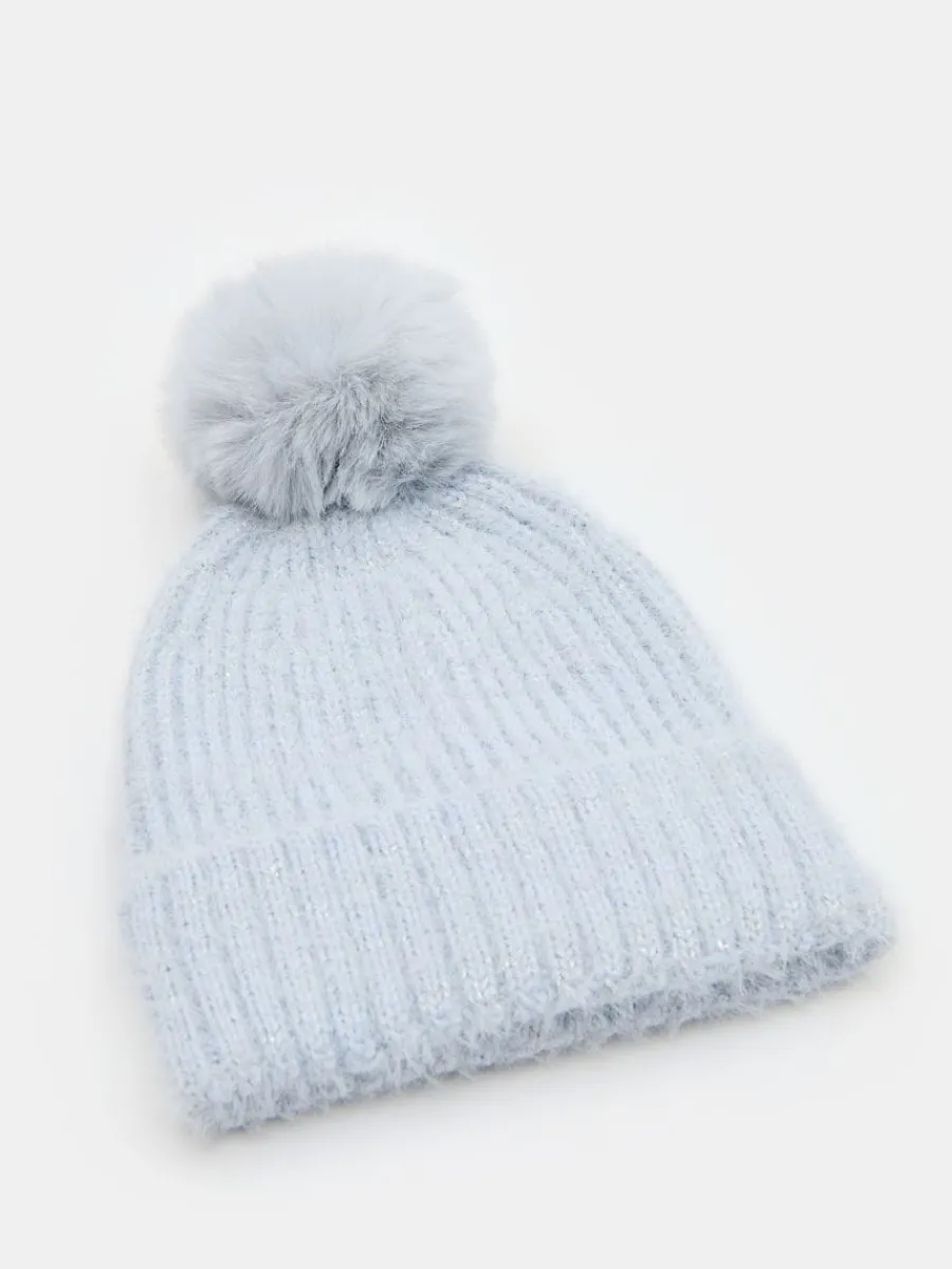 MOHITO Błękitna czapka z pomponem bu0142u0119kitny New
