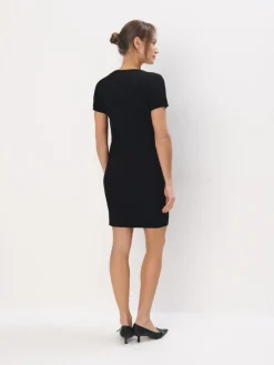 MOHITO Dopasowana czarna sukienka mini czarny Fashion