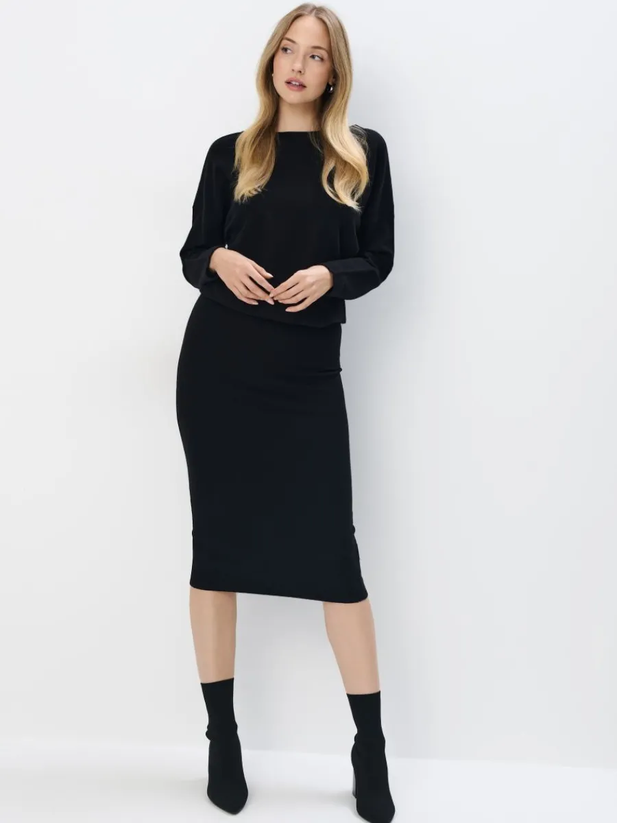 MOHITO Dzianinowy sweter czarny Fashion