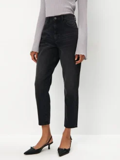 MOHITO Jeansy mom fit czarny Fashion