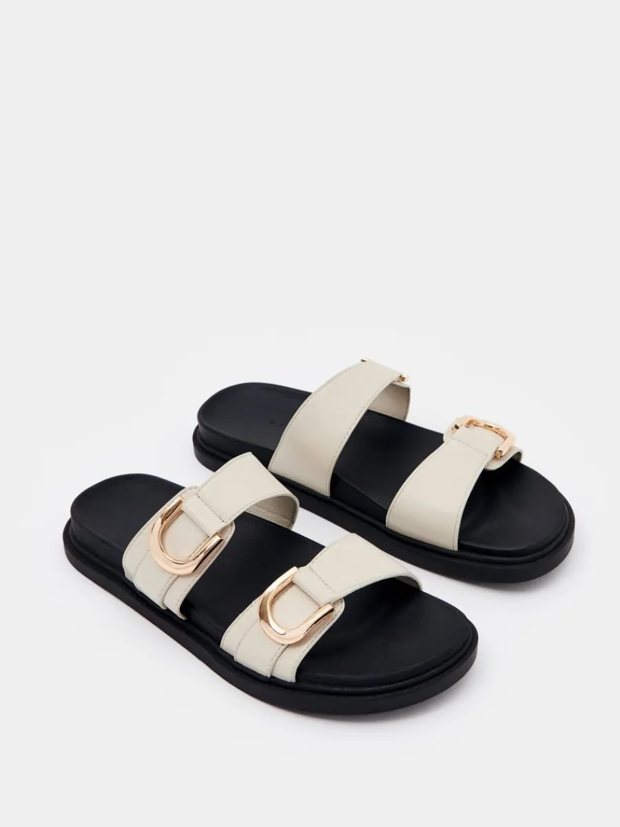 MOHITO Klapki z klamrami beu017cowy New