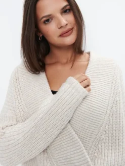 MOHITO Kopertowy sweter beu017cowy Sale