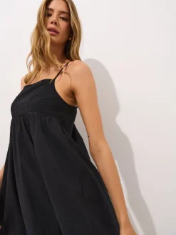 MOHITO Letnia sukienka mini czarny Sale