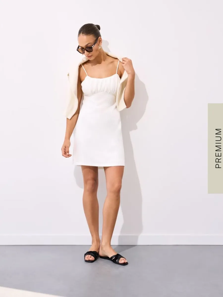 MOHITO Skórzane klapki czarny Fashion