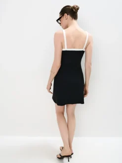 MOHITO Sukienka mini czarny Fashion