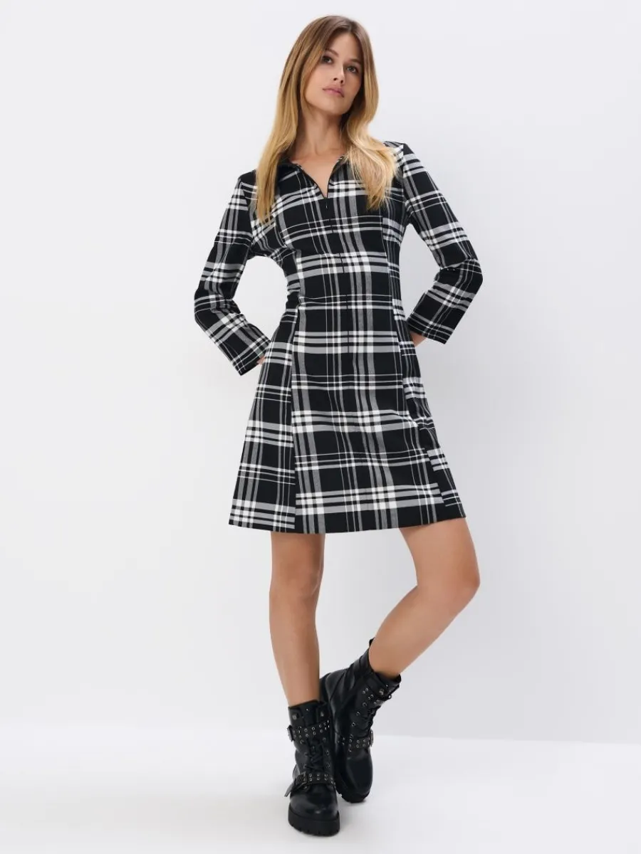 MOHITO Sukienka mini w kratę czarny New