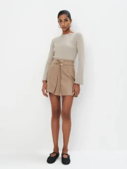MOHITO Sweter z metalizowaną nitką sand Fashion