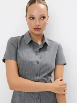 MOHITO Szara sukienka mini w paski szary New