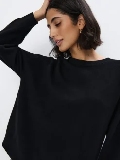 MOHITO Wełniany sweter czarny Fashion